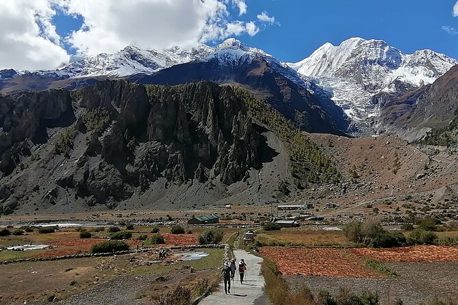 10 Days Annapurna Circuit Trek - Day 1: Kathmandu-to-Besisahar driving and the Manakamana Temple stop