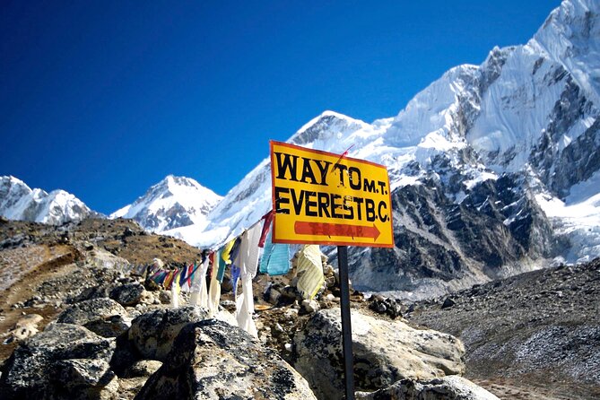 12 Days Everest Base Camp Trekking - Days 2–3: Phakding to Namche Bazaar, plus a real acclimatization day