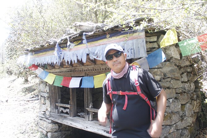 7 Days Langtang Valley Trek from Kathmandu - Day 5: sunrise at Kyanjin viewpoint, then a downhill reset to Lama Hotel