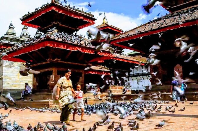 8 Days Short Trek and Tour in Nepal - Back to the Valley: Patan Durbar Square, Bhaktapur, and Namo Buddha