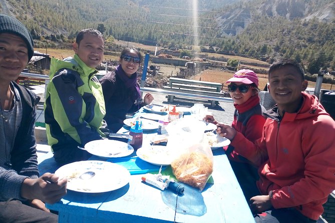 Annapurna Circuit Trekking 12 Days - Thamel Morning: what 5:00 am really means