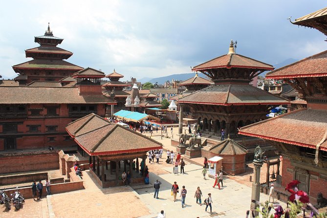 Bhaktapur darbar, Patan Darbar square & Changu Narayan in 1 day - Stop 3: Changu Narayan Temple—when the day gets quieter