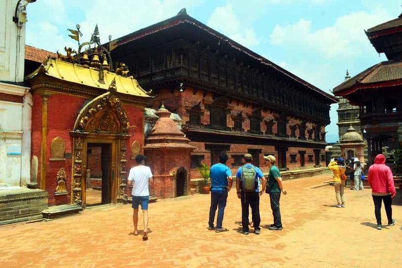 Bhaktapur Durbar Square 4-Hour Tour - Taumadhi Square and Nyatapola Temple (completed 1702)
