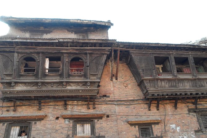 Bhaktapur & Patan Durbar Square Day Tours - Patan Durbar Square’s wood carving and old courtyards