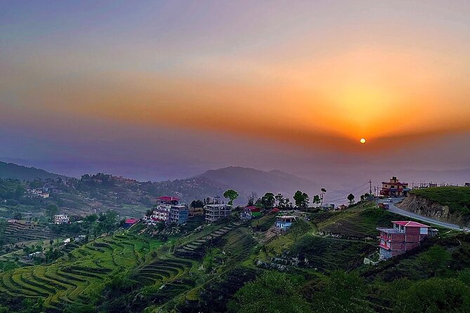 Bhaktapur Sightseeing with Nagarkot Sunset Tour - Bhaktapur Durbar Square: temples, the 55 Windows, and pottery details