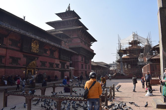 City tour of Bhaktapur and Patan Durbar Square - Krishna Mandir (Chayasim Deval): The Short Stop That Feels Like a Pinpoint