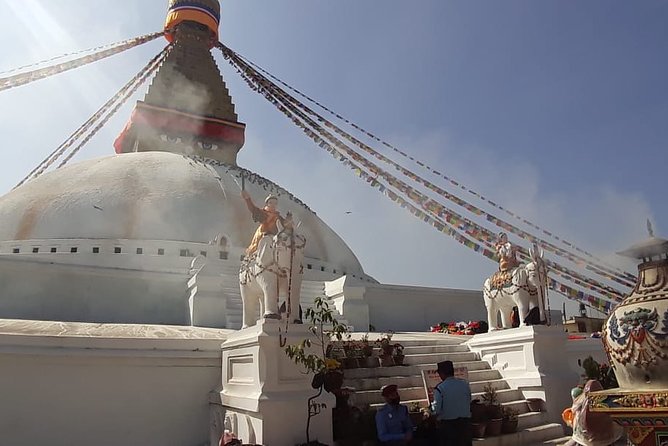 Easy Hiking to Syambhunath Stupa - Key things worth knowing before you go
