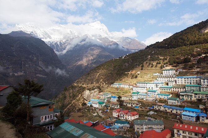 Everest 5-Day Trek from Kathmandu - Day 2: Phakding to Namche Bazaar and the Everest gateway feel