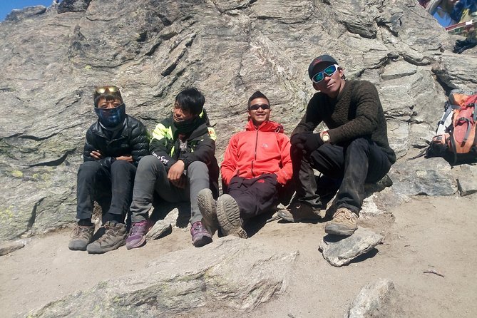 Everest Base Camp+Gokyo Ri - Everest and Friends: Why This Route Feels Like More Than One Trek