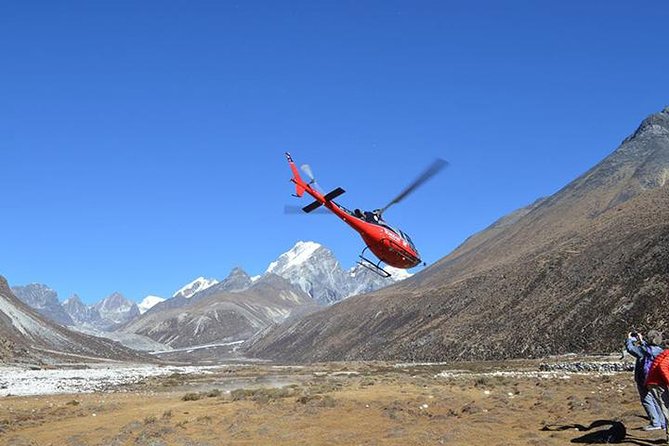 Everest Base Camp Helicopter Tour landing at Hotel Everest View - From Kathmandu airport to the Everest Base Camp area (the first wow)