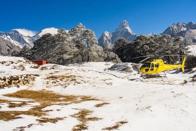 Everest Base Camp helicopter tour with landing - Flight route that hits the Everest classics: Kathmandu to Lukla