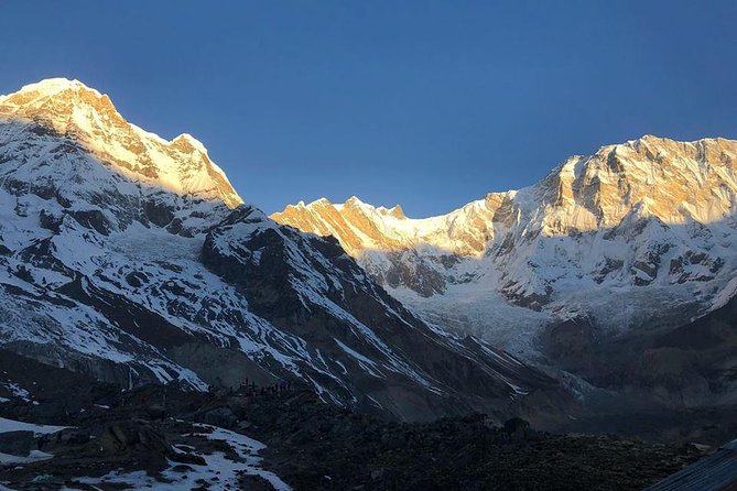Everest Base Camp Trek -14 Days - Day 8: Chukpo Lari and the Memorial Trail Feeling