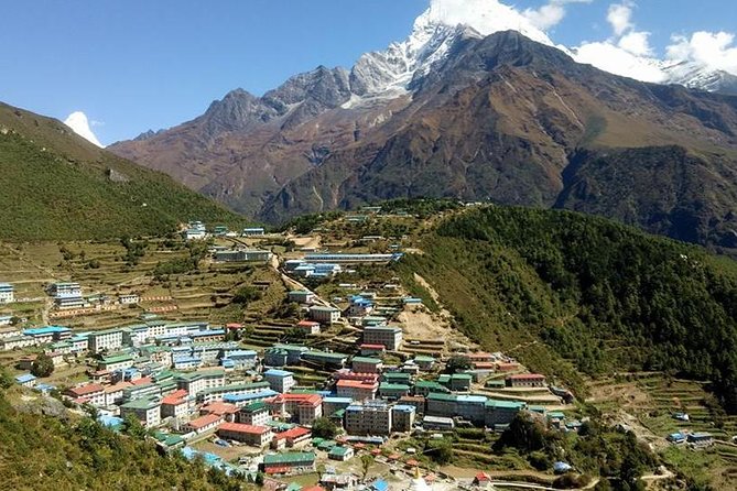 Everest Base Camp Trek - Guides and group size: why support matters in thin air
