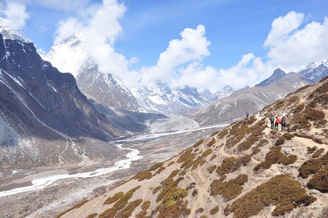 Everest Base Camp trek in 14 days - Days 3–5: Dudh Koshi River Walking Into Namche Acclimatization