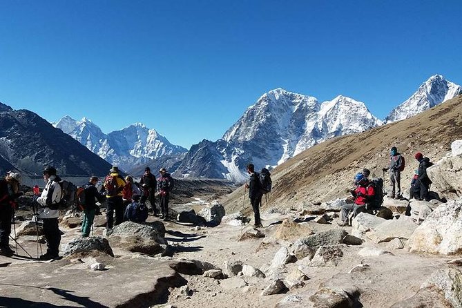 Everest Base Camp Trekking - Teahouses, Meals, and What It Means That Food Sleeps Are Included