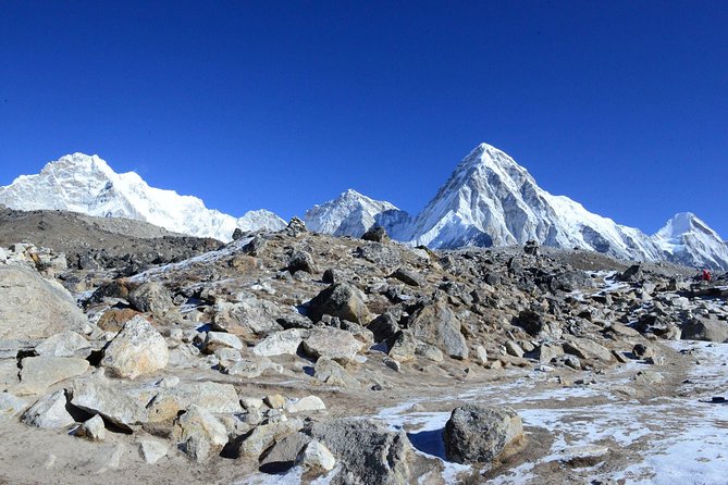 Everest Base Camp With Chola Pass via Gokyo Lakes - Crossing Cho La Pass: the steep glacier day you respect, not rush