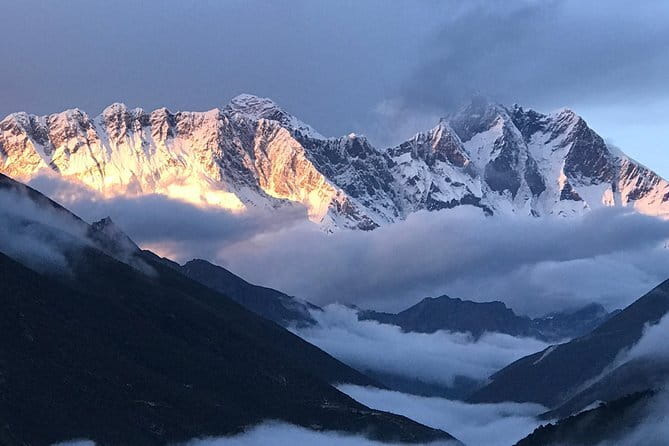Everest Base Camp - The trek rhythm: acclimatization and lodge days that keep you moving smart