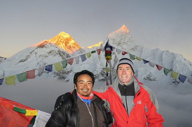 Everest Basecamp Trek: 14 days - Nangkartshang Peak day: learning your altitude limits