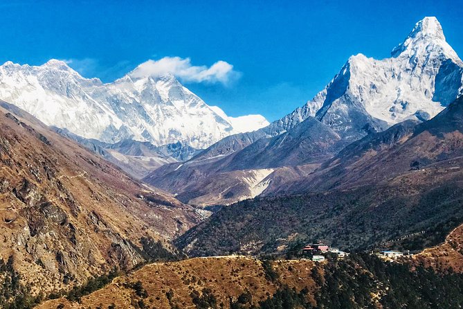 Everest Experience with Overnight Stay at Hotel Everest View - Syangboche and Hotel Everest View: Breakfast With Mountains on All Sides