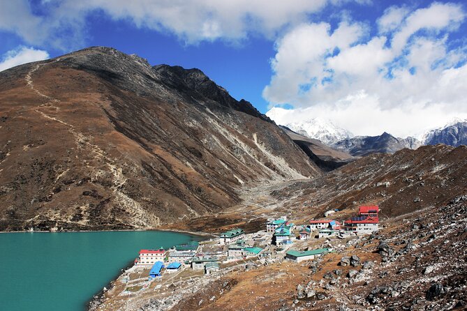 Everest Gokyo Valley Trek - 12 days - Gokyo Ri sunrise and the afternoon fifth-lake walk