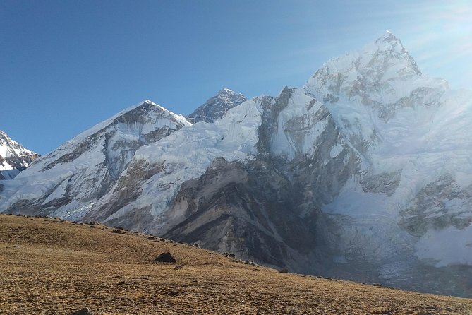 Everest Helicopter Tour from Kathmandu with Landing for Breakfast - How the operator’s service shows up in the day