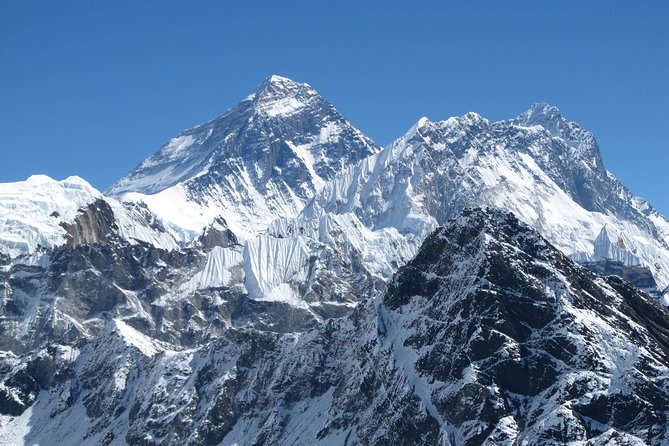 Everest Three (High) Passes Trekking - Gokyo Ri and Renjo La Pass: The Big Feeling Moments