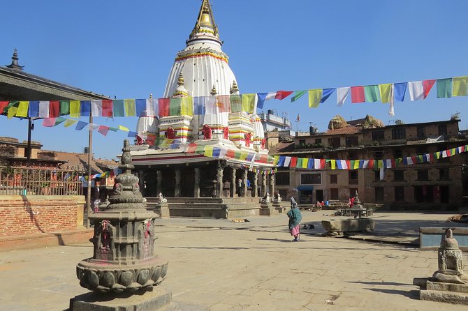 Experiential Tour of Nepal. - Chitwan wildlife safari: where “nature” becomes real