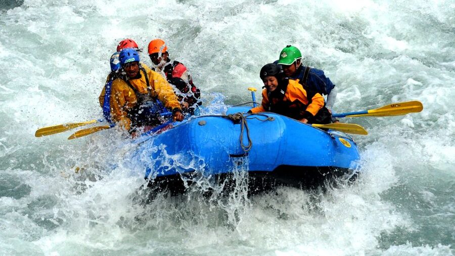 From Kathmandu / Pokhara / Chitwan: River Rafting - 1 Day - The Trishuli Rapids Route: Small Waves, Then the Upset Rapid