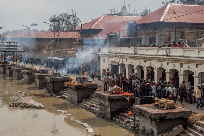 Full Day Kathmandu City Tour: Highlights of the Kathmandu Valley - Bhaktapur Durbar Square: Wood Carvings, Palaces, and UNESCO Detail