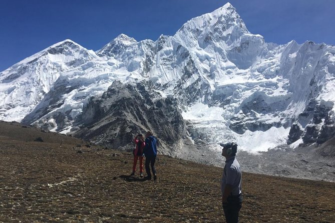 Guaranteed Landing at Everest Base Camp Kalapathar by Helicopter - How altitude and a guaranteed window seat change the whole feel
