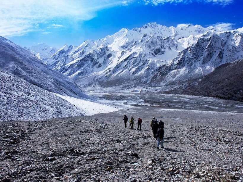 Kathmandu: 6 Days Langtang Valley Trek with Kyanjin Ri - Kathmandu to Syabrubesi: the ride that sets your expectations