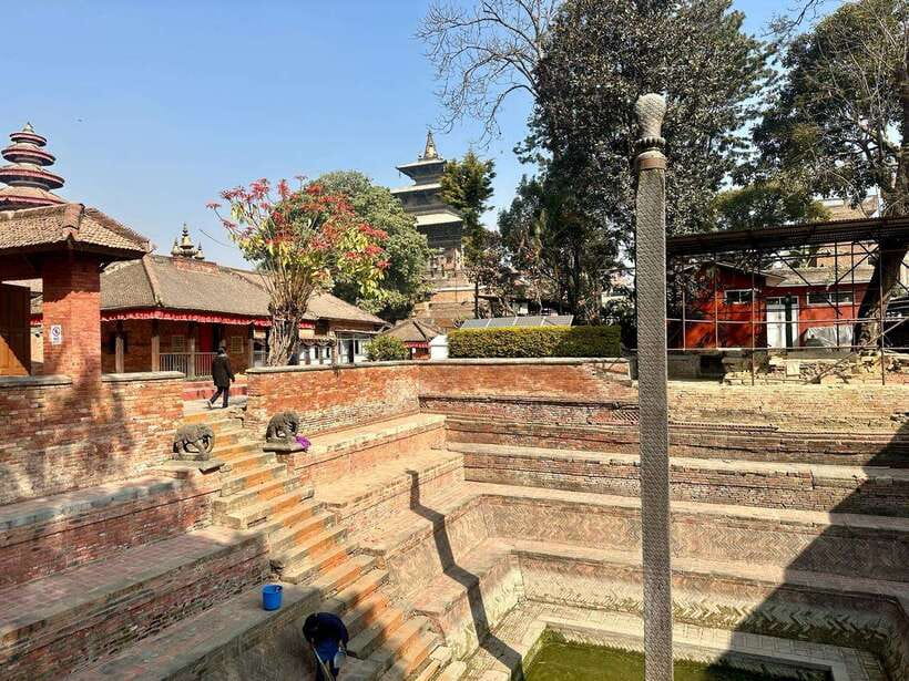 Kathmandu: 7 UNESCO Sites Tour in 1 Day (Private Tour) - Boudhanath Stupa and Lunch: Buddhist Pilgrimage With a Rhythm