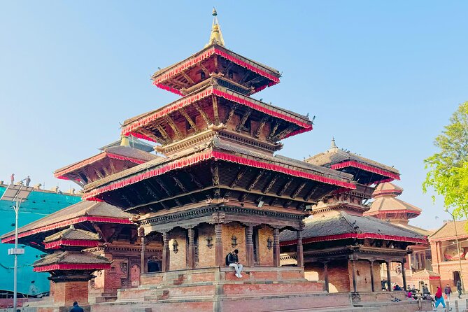 Kathmandu: 7 UNESCO World Heritage Private Day Tour with Lunch. - Kathmandu Durbar Square (Hanuman Dhoka): royal power turned into sacred space