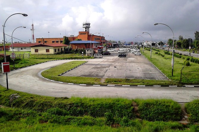 Kathmandu Airport Departure Transfer – Easy, Safe & Hassle-Free - The Ride: Comfort, Luggage Space, and Timing That Respects Your Flight
