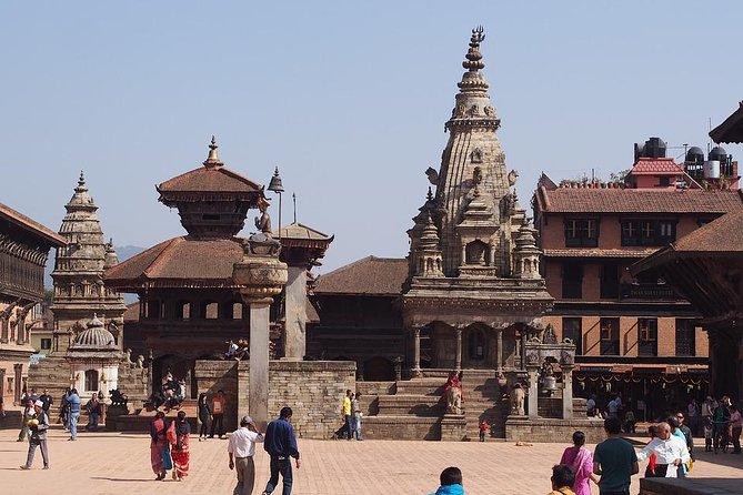 Kathmandu city tour - 4 UNESCO World Heritage Sites - Stop 1: Kathmandu Durbar Square and Hanuman Dhoka