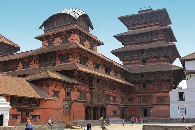 Kathmandu Full Day Exploration - Swayambhunath: the pilgrimage site where religions meet