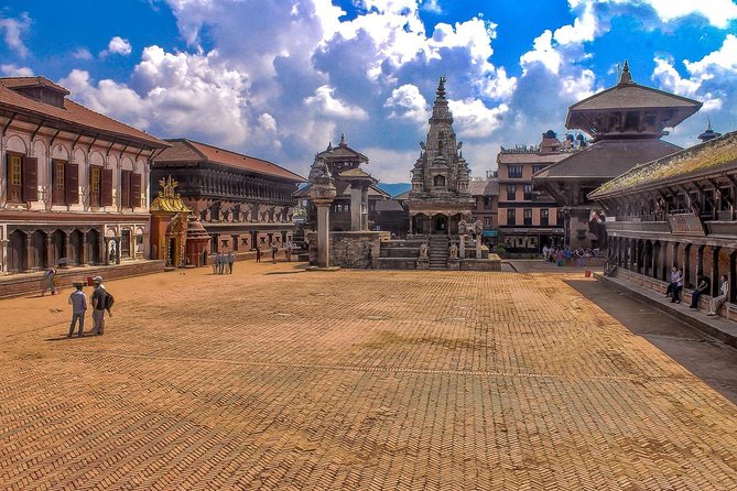 KATHMANDU FULL DAY SIGHTSEEING TOUR (6-hrs) - Comfort and Traffic Realities: Why a Private Car Matters in Kathmandu