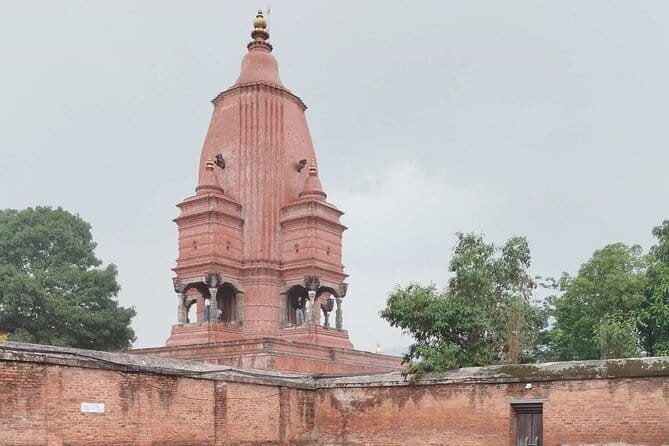 Kathmandu Heritage Day Tour with Nagarkot Sunset View - Kathmandu Durbar Square: Hippie Temple and the Taleju Connection