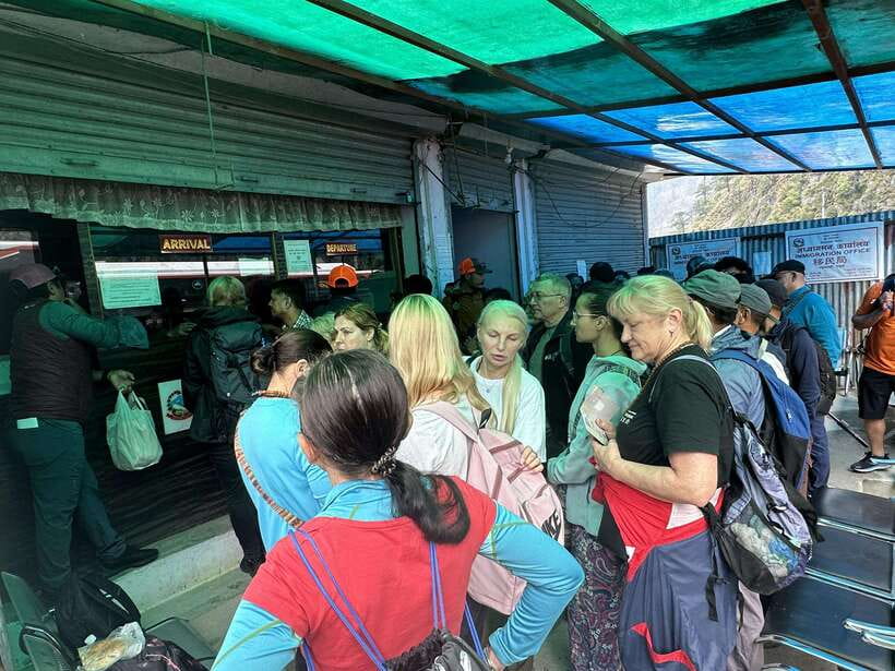 Kathmandu: Kailash Mansarovar Yatra Tour 2025 - Crossing into Tibet at Kerung: acclimatization with a cultural shift