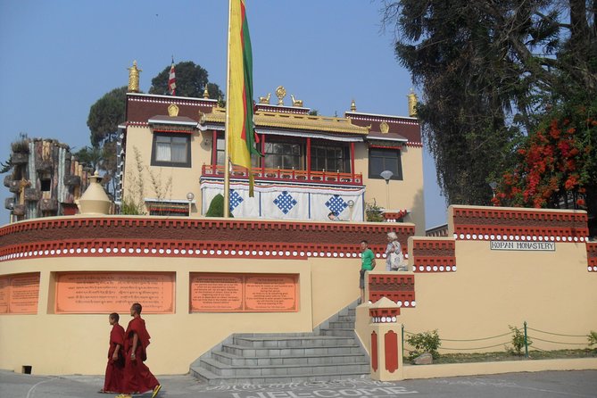 Kathmandu: Kopan Monastery and Boudhanath Stupa Day Tour - Kopan Monastery: Hilltop Quiet and Tibetan Mahayana Context
