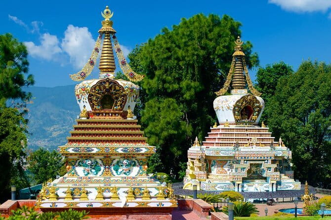 Kathmandu: Kopan Monastery, Swayambhu and Boudha Nath Stupa Tour - Key highlights to look for on this Kathmandu loop