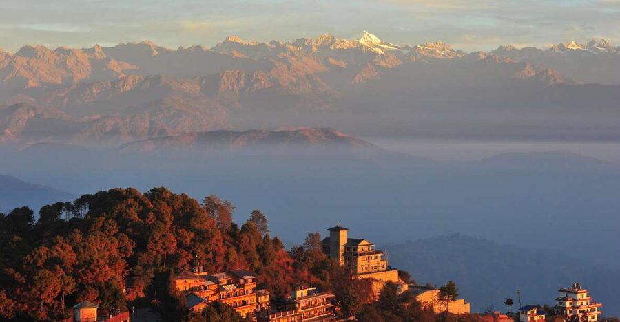 Kathmandu: Nagarkot Sunrise Tour with Day Hike - Practical tips for your best morning (without overpacking)