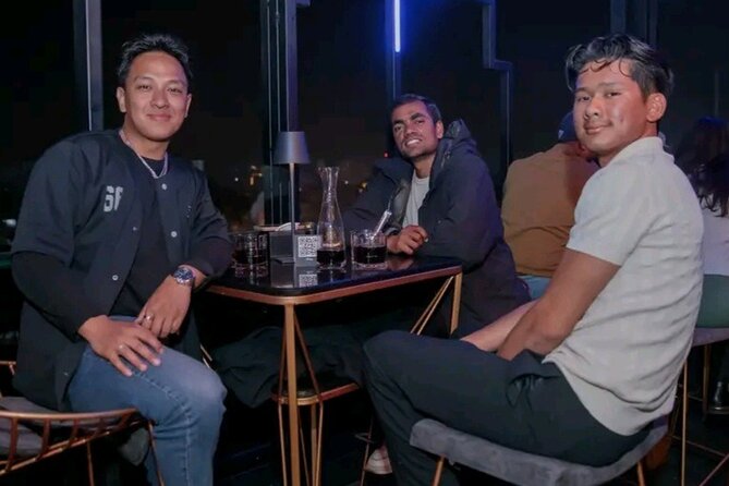Kathmandu: Nightlife and Pub Crawl Tour - Kathmandu nightlife via Thamel: why this format works