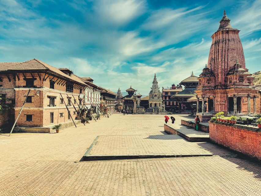 Kathmandu: Private Bhaktapur and Patan Sightseeing Tour - Nyātāpola Temple: The Five-Tier Vertical Landmark
