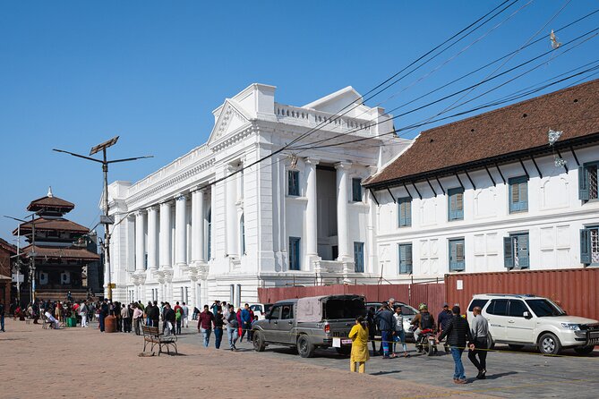 Kathmandu: Private/Group Tour to 7 UNESCO Sites with Lunch - The guide factor: what makes the day feel easy