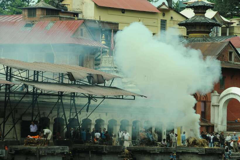 Kathmandu: Private UNESCO World Heritage Site Tour - Hotel pickup, private car, and Kathmandu traffic reality