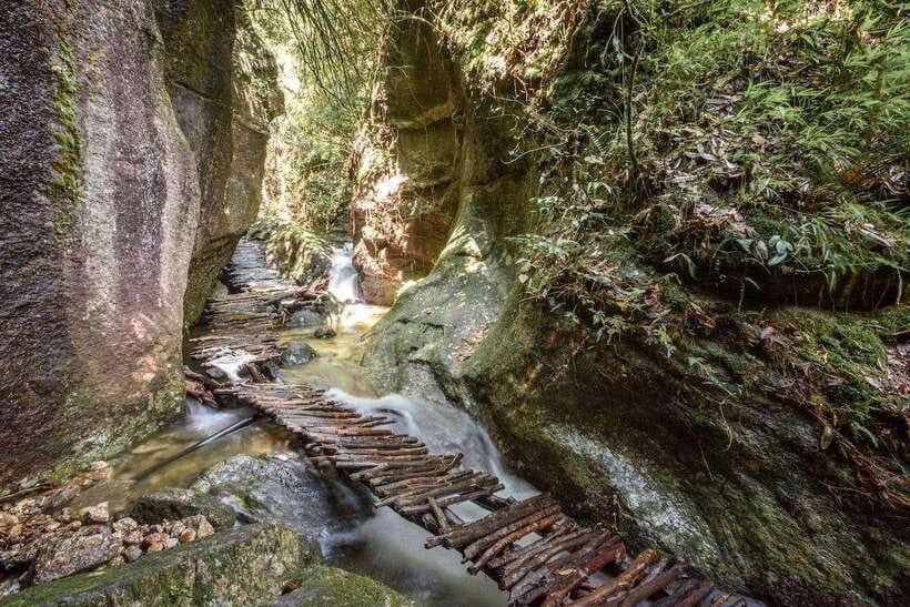 Kathmandu: Shivapuri Hill Day Hike with Lunch box - Budhanilkantha Temple: a culture break that isn’t just a photo stop
