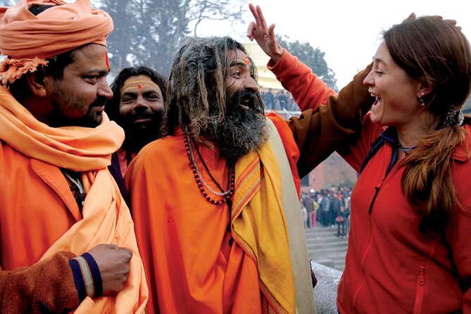 Kathmandu Spiritual Sites: Bodhnath & Pashupatinath Tour - The Walk to Pashupatinath: Shiva, Sadhu Clothing, and Bagmati River Reality