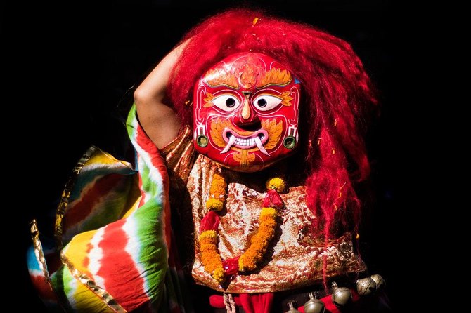 Kathmandu Valley Sightseeing - Pashupatinath Temple: Hindu Culture Up Close, With Real Limits