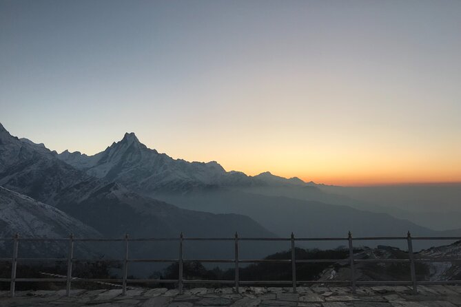 Khopra Danda Trek - Days 3 to 4: from Ghandruk through rhododendron to Dobato